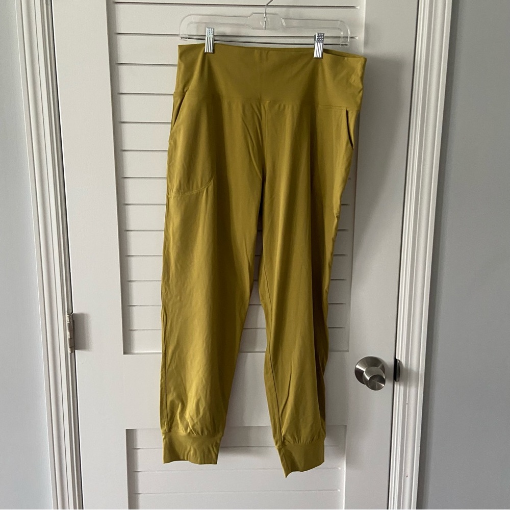 Oalka Mustard Yellow Jogger Pant Size XXL